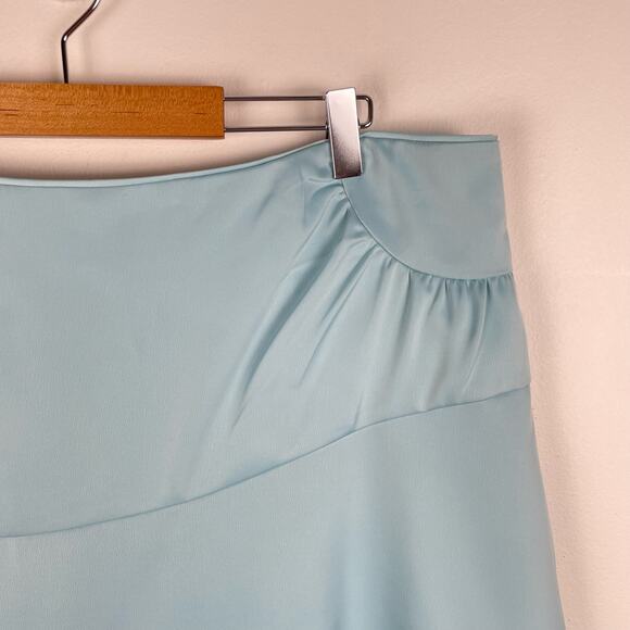 11 HONORE Erica Satin Miniskirt Light Blue Plus Size 20 Above Knee Skater Skirt - Picture 7 of 10